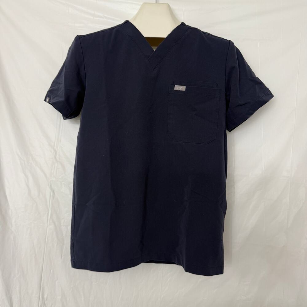 FIGS Women’s Catarina One-Pocket Scrub Top